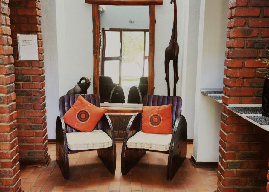 contact us, book room, tramonto lodge
